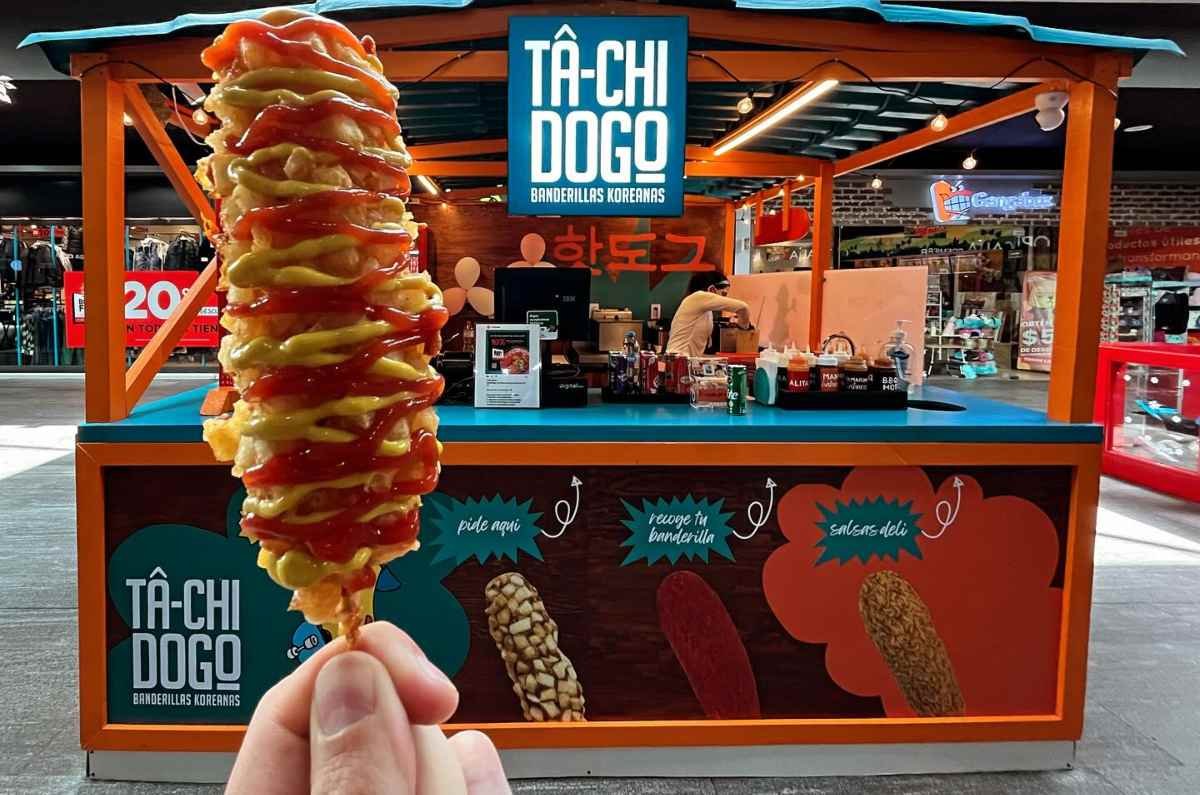 Banderilla coreana con papas: la favorita de Ta Chi Dogo CDMX